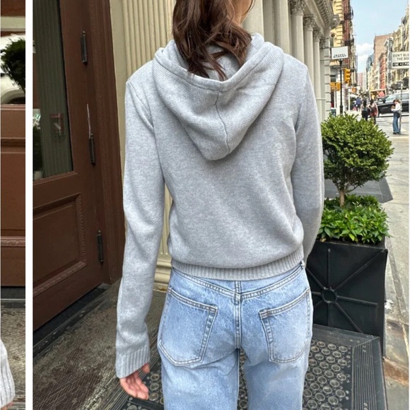 Brandy Melville Alana Zip Up Sweater - Picture 3 of 4